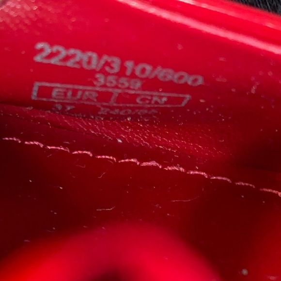 NWOT. Zara Red Shiny High-Heel Shoes. Size 6,5. - Picture 11 of 11